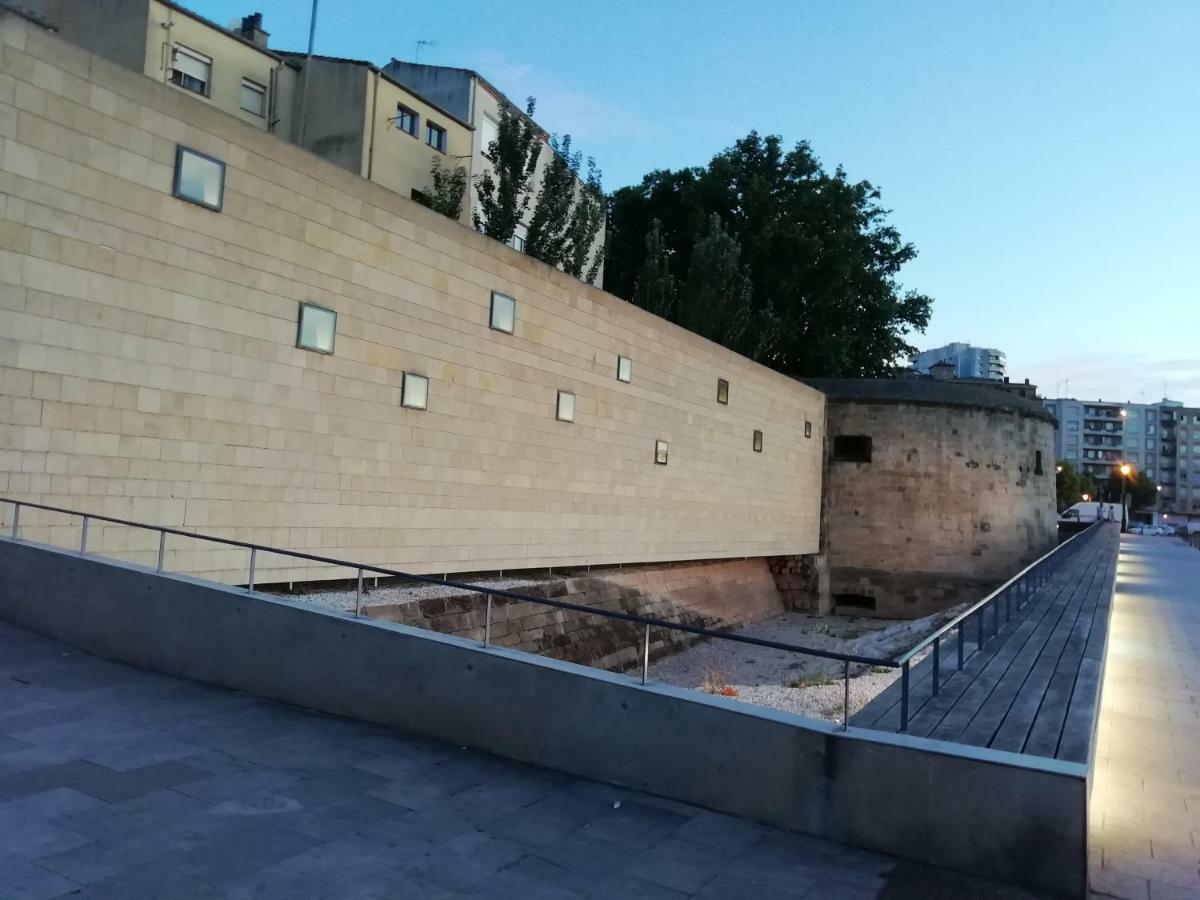 Apartamento Turistico Santiago Logroño Exterior foto