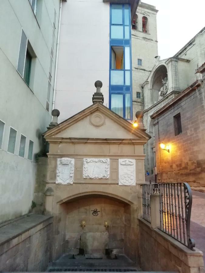 Apartamento Turistico Santiago Logroño Exterior foto